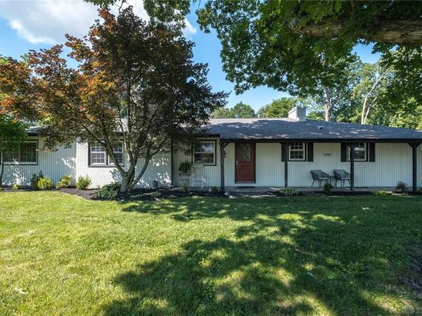2767 Woodmont Drive, Beavercreek, OH 45434