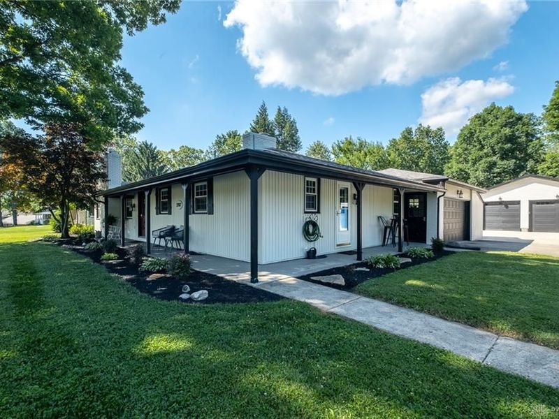 2767 Woodmont Drive, Beavercreek, OH 45434 Photo 3