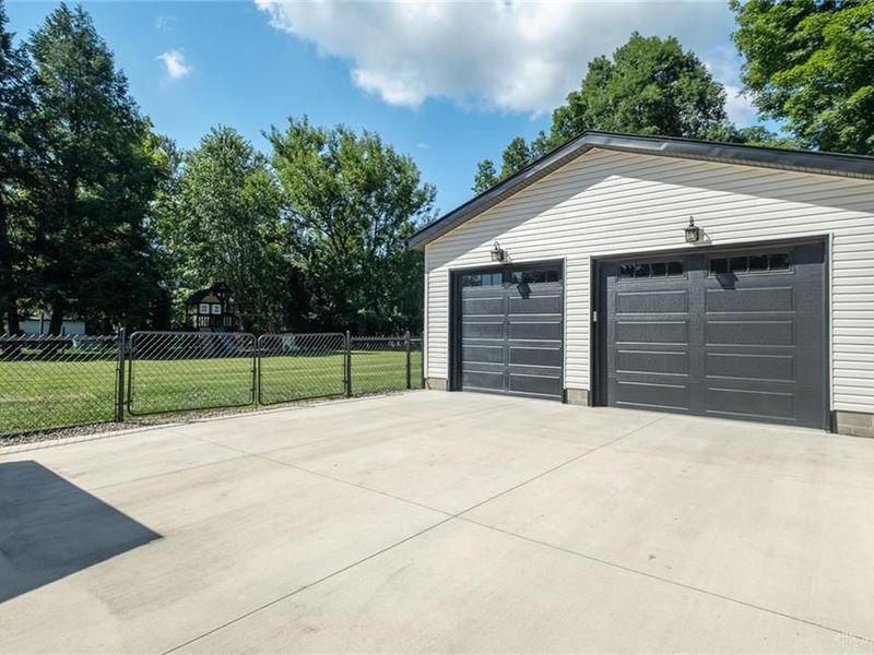 2767 Woodmont Drive, Beavercreek, OH 45434 Photo 39