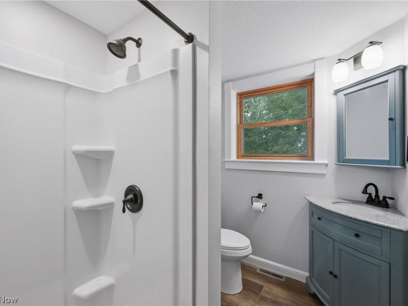547 S Main Street, Hubbard, OH 44425 Photo 17