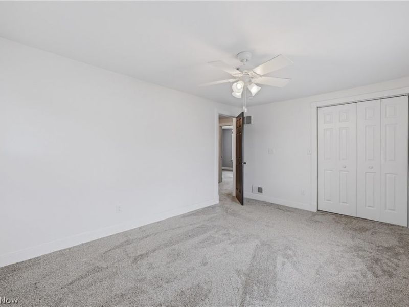 547 S Main Street, Hubbard, OH 44425 Photo 22