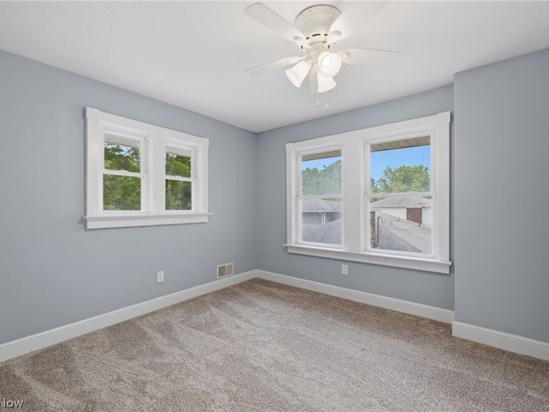 547 S Main Street, Hubbard, OH 44425 Photo 29