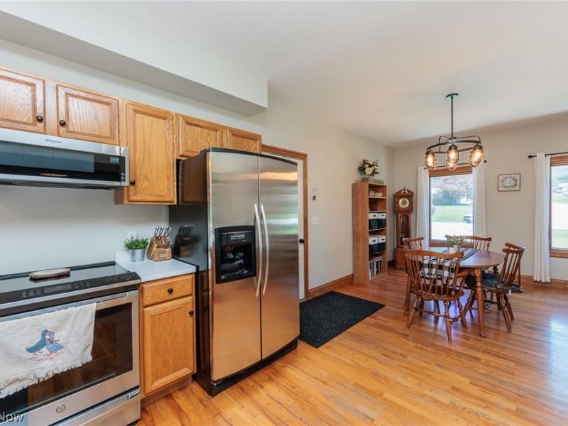 390 Southeast Avenue, Tallmadge, OH 44278 Photo 11