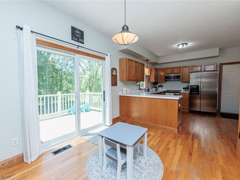 390 Southeast Avenue, Tallmadge, OH 44278 Photo 15