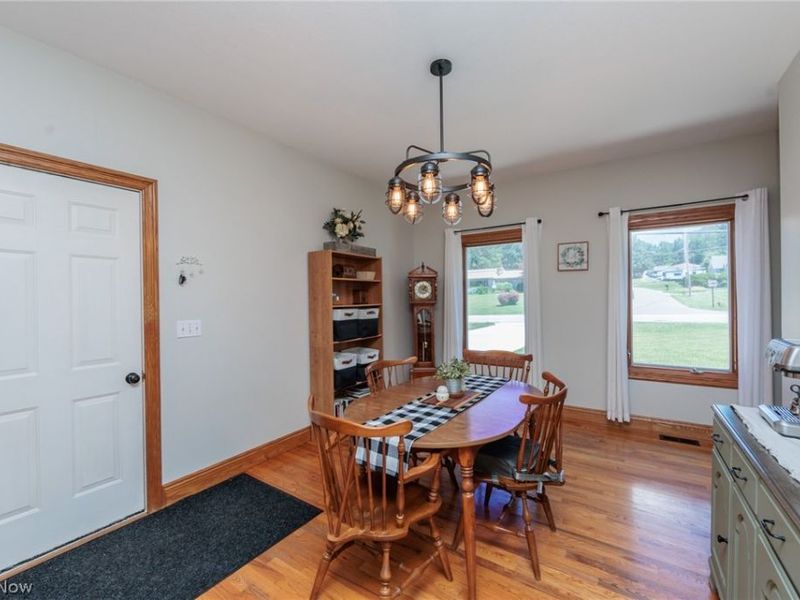 390 Southeast Avenue, Tallmadge, OH 44278 Photo 16