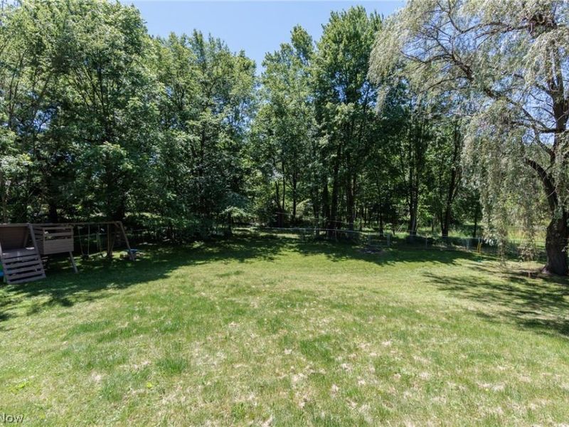 390 Southeast Avenue, Tallmadge, OH 44278 Photo 35