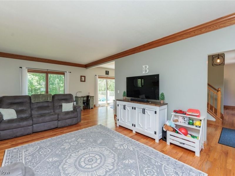 390 Southeast Avenue, Tallmadge, OH 44278 Photo 6