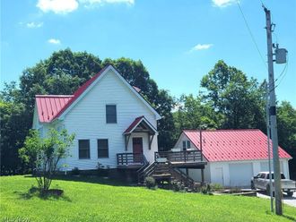 1664 Township Road 192 Adena, OH 43901