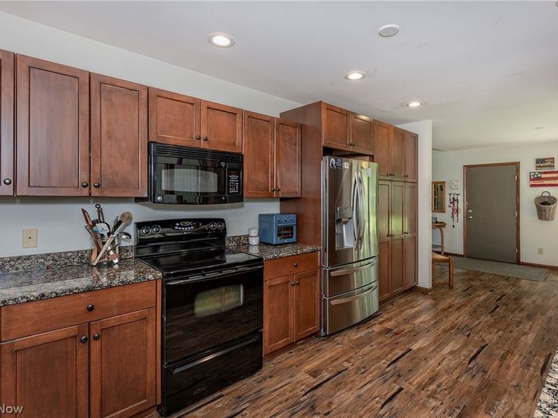15880 Laurel Road, Chagrin Falls, OH 44022 Photo 10