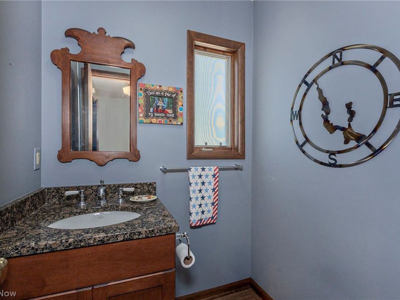 15880 Laurel Road, Chagrin Falls, OH 44022 Photo 11