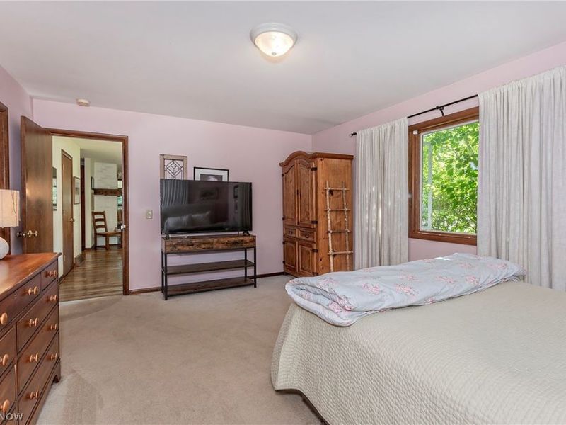 15880 Laurel Road, Chagrin Falls, OH 44022 Photo 13