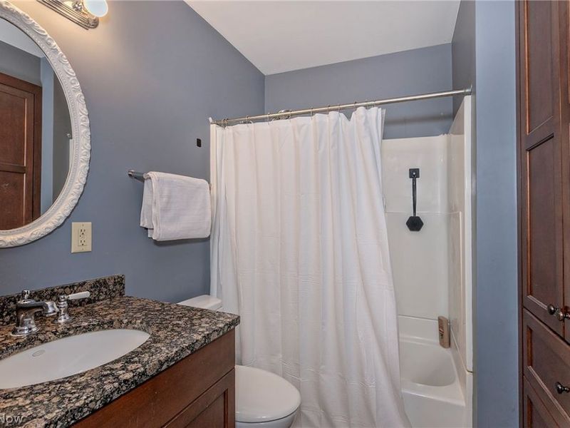 15880 Laurel Road, Chagrin Falls, OH 44022 Photo 18