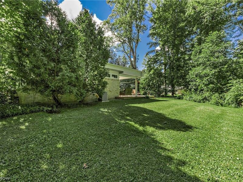 15880 Laurel Road, Chagrin Falls, OH 44022 Photo 26