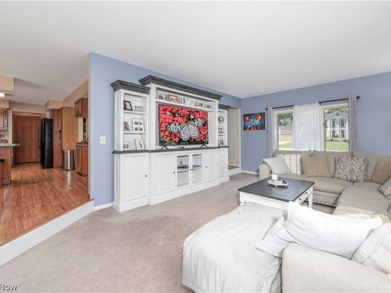 1560 Applewood Way, Uniontown, OH 44685 Photo 12