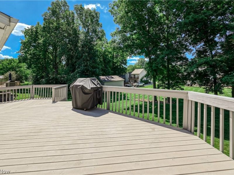 1560 Applewood Way, Uniontown, OH 44685 Photo 35