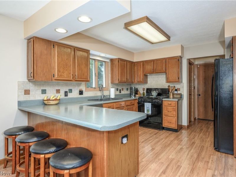 1560 Applewood Way, Uniontown, OH 44685 Photo 7