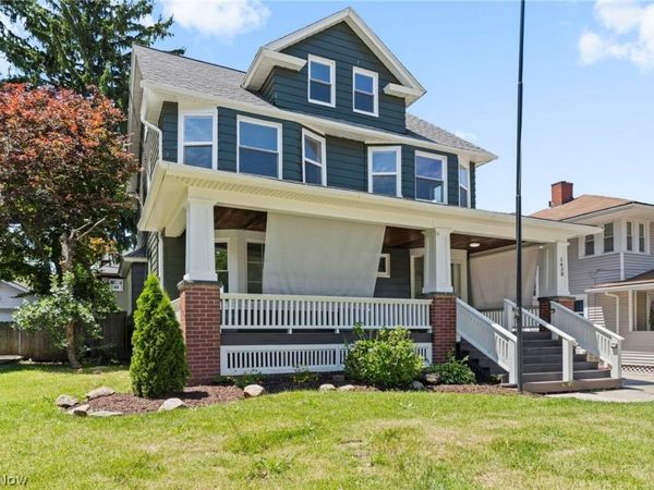 1438 Elbur Avenue, Lakewood, OH 44107