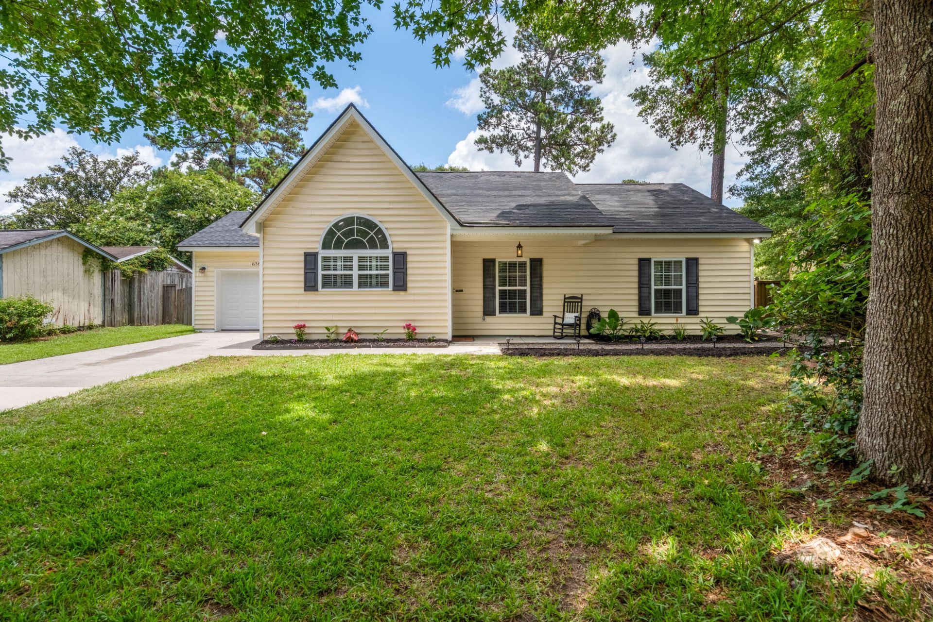 878 Santee Street Photo 30