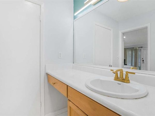 1150 Collier Road , Unit 25D, Atlanta, GA 30318