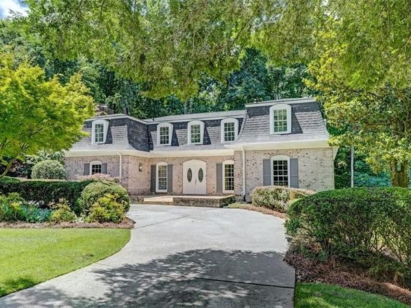 8180 Tynecastle Drive , Atlanta, GA 30350