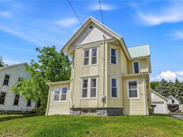 38 Van Buren Street, Dolgeville, NY 13329
