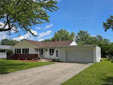 279 Getzville Road, Amherst, NY 14226