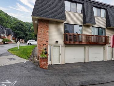 133 Penn Lane, Penfield, NY 14625
