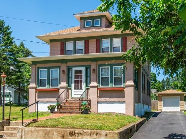 17 E Cooper St, Dover, NJ 07801