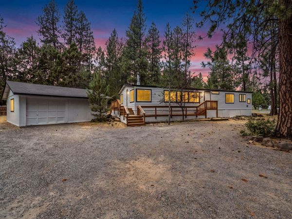 61057 Chuckanut Drive, Bend, OR 97702
