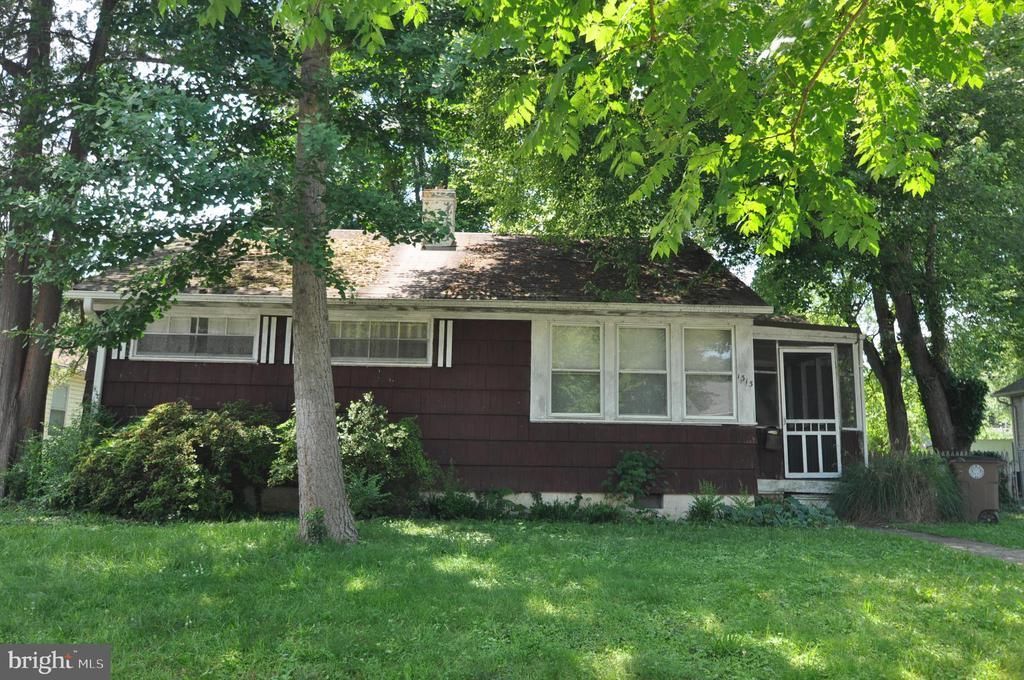 1313 CORAL SEA DRIVE, ROCKVILLE, MD 20851