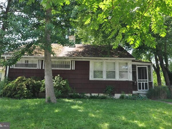 1313 CORAL SEA DRIVE, ROCKVILLE, MD 20851