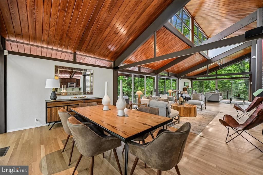 6620 FERNWOOD COURT , BETHESDA, MD 20817
