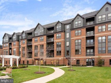 3927 FAIR RIDGE DRIVE, Unit 503, FAIRFAX, VA 22033