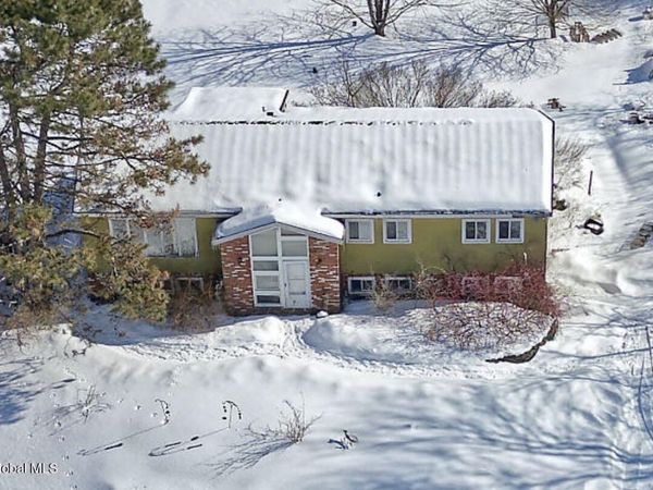 1027 Township Road, Altamont, NY 12009