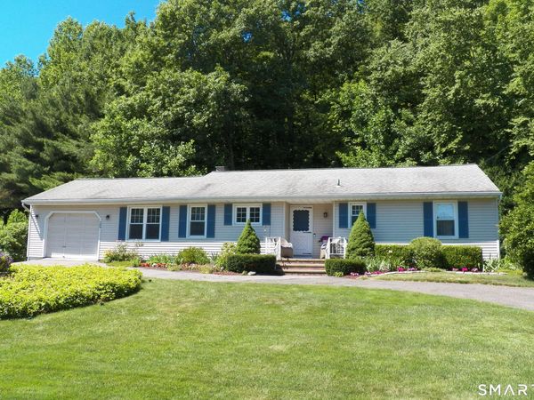 149 Waterbury, Prospect, CT 06712