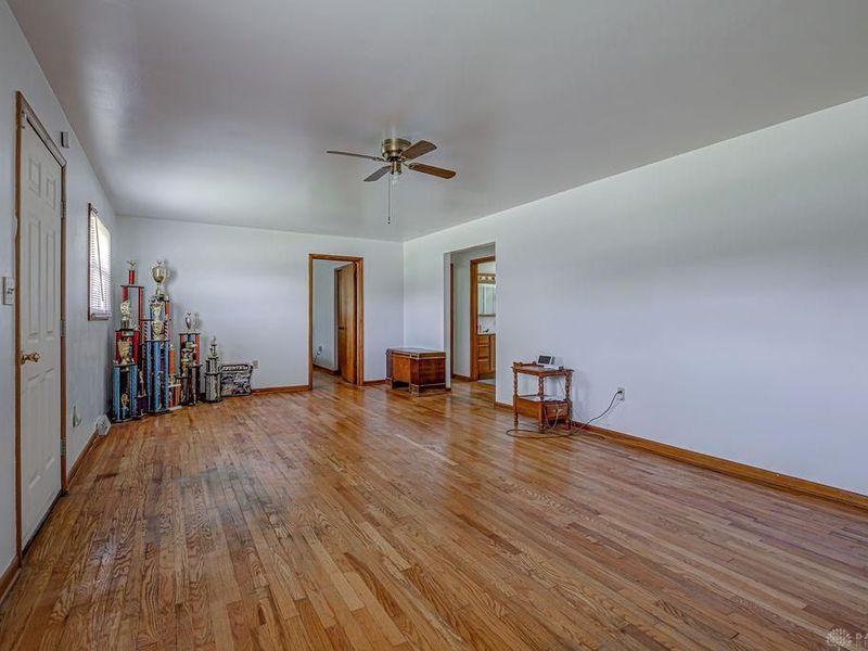 10404 Eaton Oxford Road, Camden, OH 45311 Photo 11
