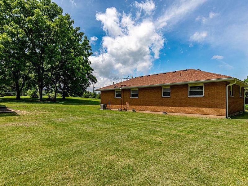10404 Eaton Oxford Road, Camden, OH 45311 Photo 24