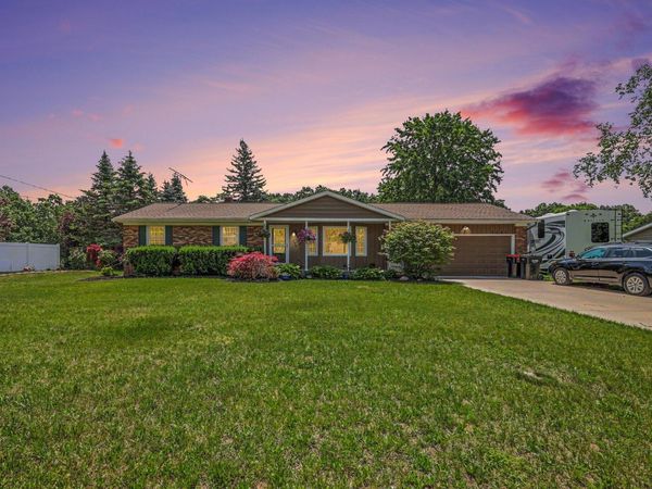 2256 Rogue River Road NE, Belmont, MI 49306