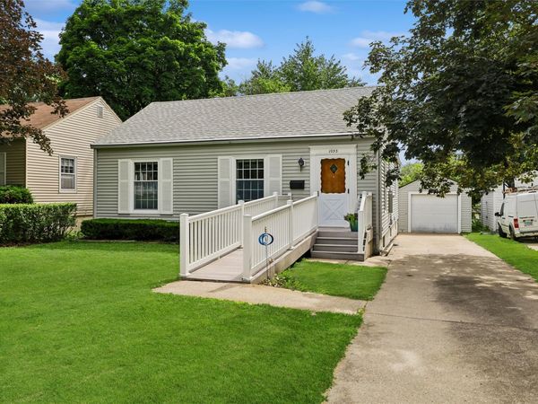 1055 57th Street, Des Moines, IA 50311