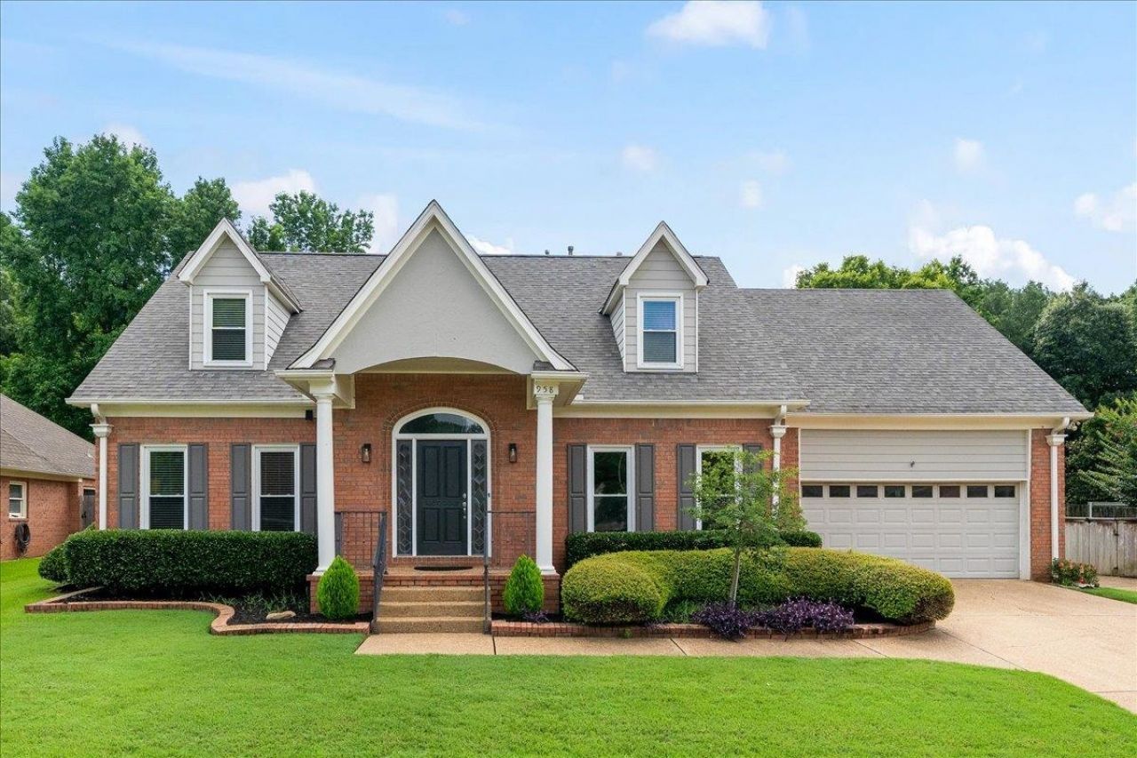 958 Vivian Leigh Ln, Collierville, TN 38017 Main Photo