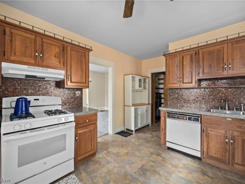 1440 Westwood Avenue, Lakewood, OH 44107 Photo 14