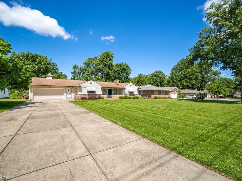 7988 Wright Road, Broadview Heights, OH 44147 Photo 3