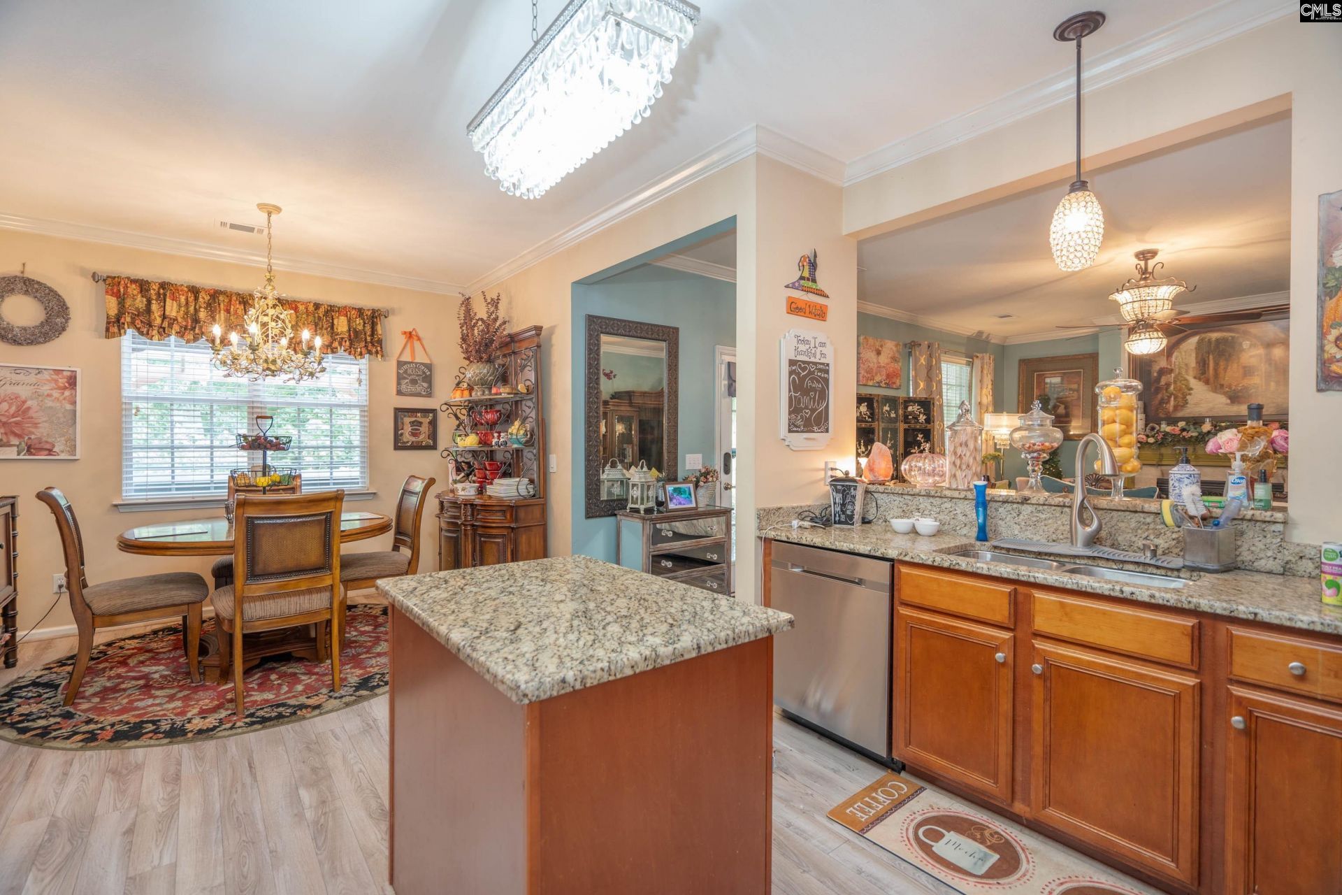 286 Traditions Circle  Photo 7