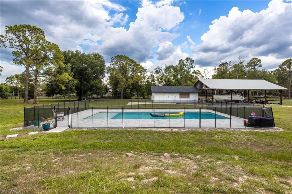 11790 Fox Hill Rd, North Fort Myers, FL 33917 Photo