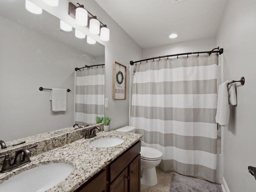 Property Image 38