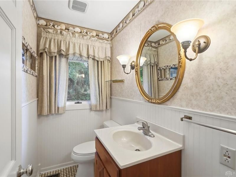 5362 Oakton Circle, Kettering, OH 45440 Photo 34