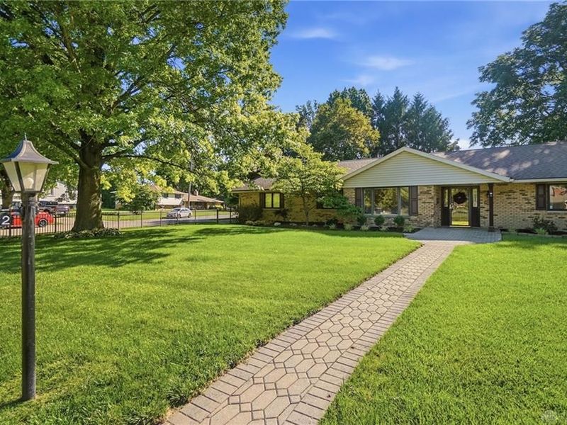 5362 Oakton Circle, Kettering, OH 45440 Photo 7