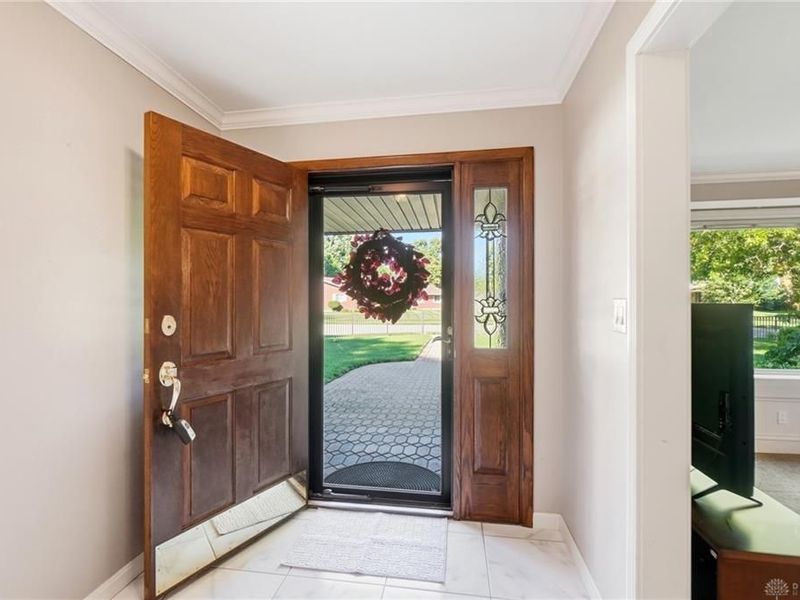5362 Oakton Circle, Kettering, OH 45440 Photo 9