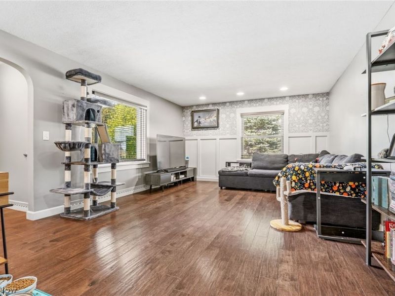 183 E Center Street, Smithville, OH 44677 Photo 8