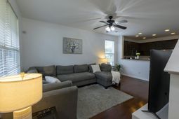 270 Oglethorpe Circle photo 4